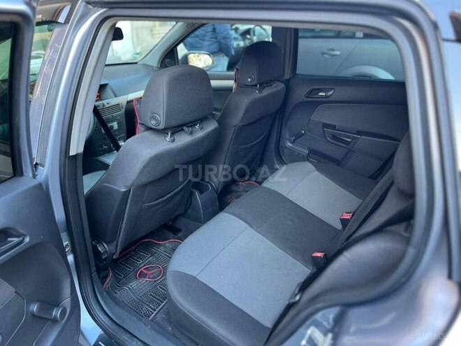 Opel Astra-2