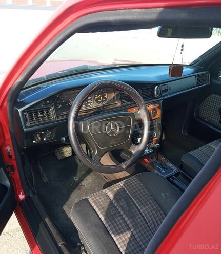 Mercedes 190-3
