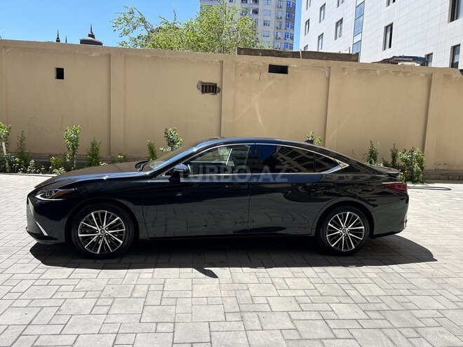 Lexus ES 300h 2024, 24,000 km - 2.5 л - Bakı