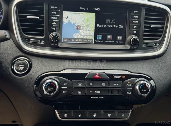 Kia Sorento-14