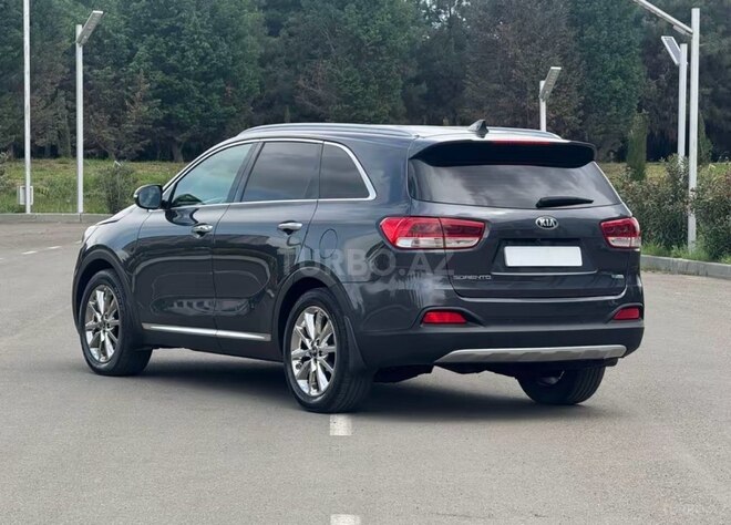Kia Sorento-9