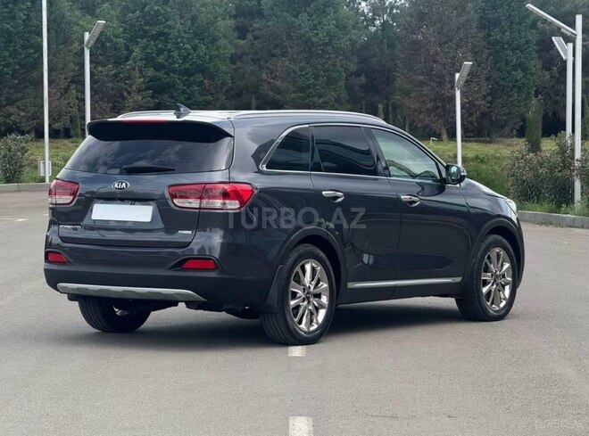 Kia Sorento-7