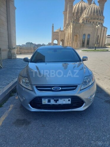 Ford Mondeo-1