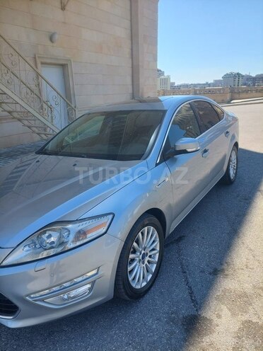 Ford Mondeo-2