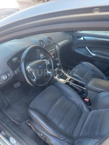 Ford Mondeo-6