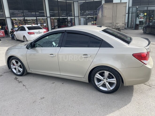 Chevrolet Cruze-4