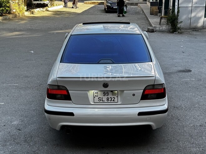 BMW 525-5