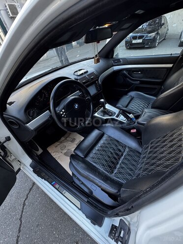 BMW 525-17