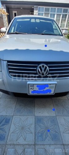 Volkswagen Passat-2