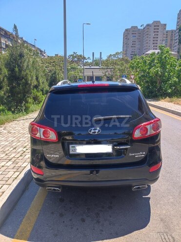 Hyundai Santa Fe-3
