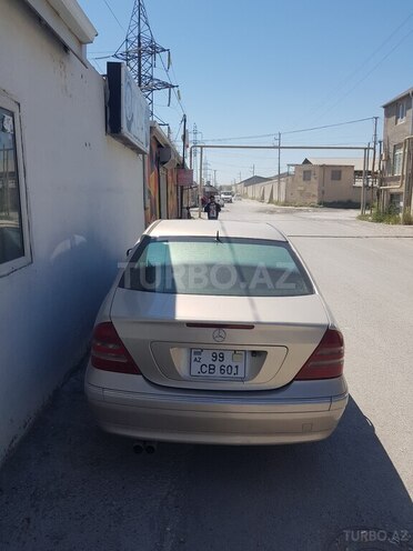 Mercedes C 240-2