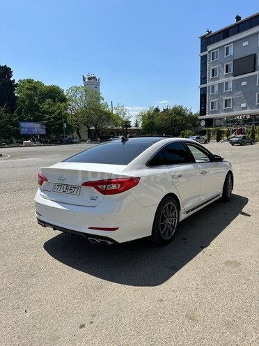 Hyundai Sonata-3