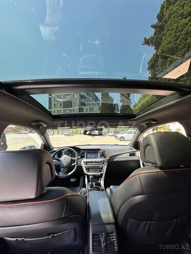 Hyundai Sonata-10