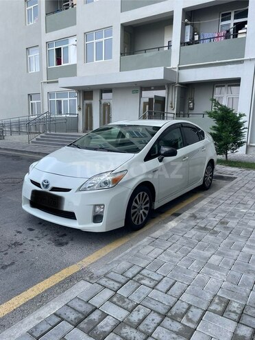 Toyota Prius-1