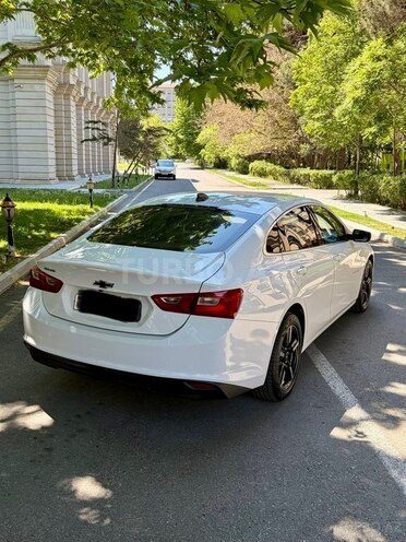 Chevrolet Malibu-10