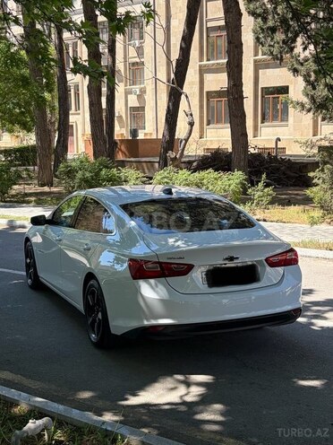 Chevrolet Malibu-12