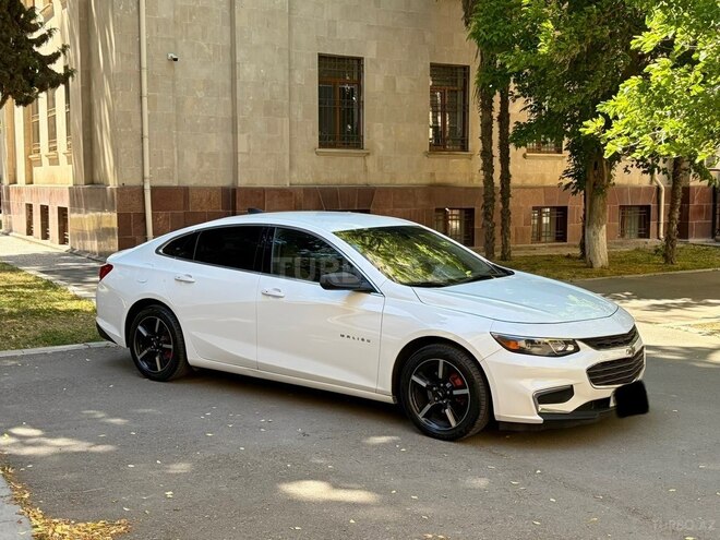 Chevrolet Malibu-5