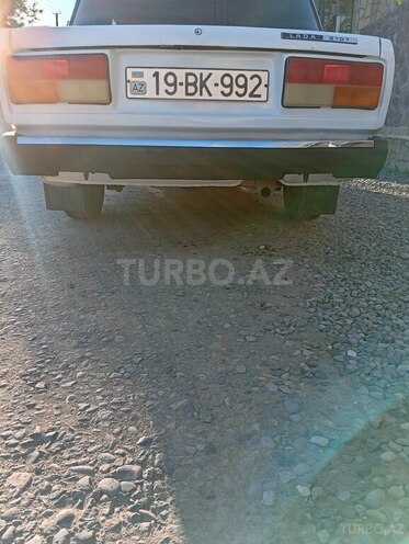LADA (VAZ) 2107-5