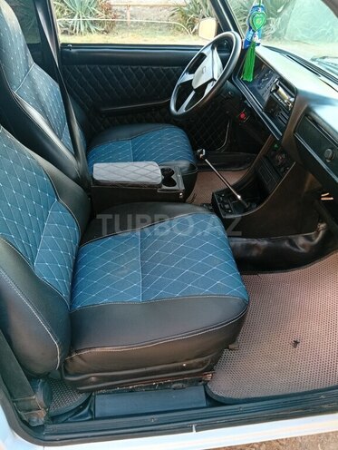 LADA (VAZ) 2107-11