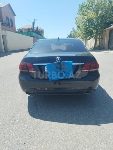 Mercedes E 220-6