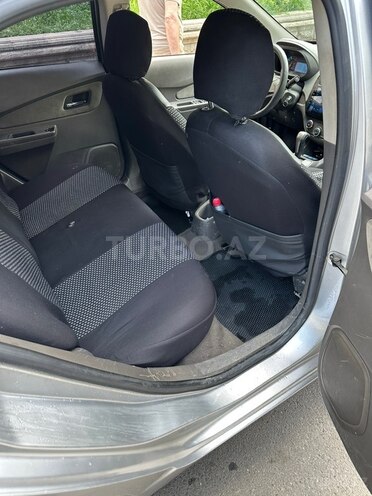 Chevrolet Cobalt-6