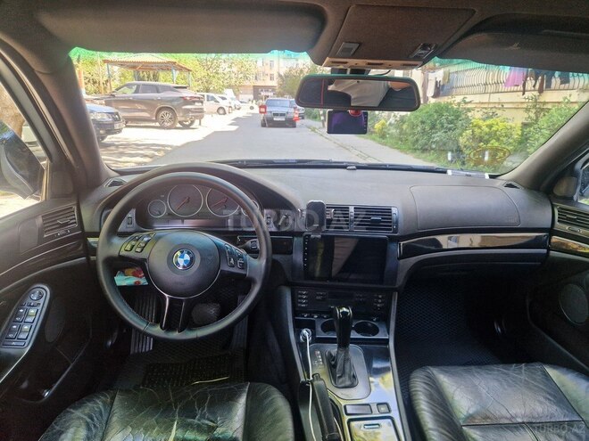 BMW 525-8