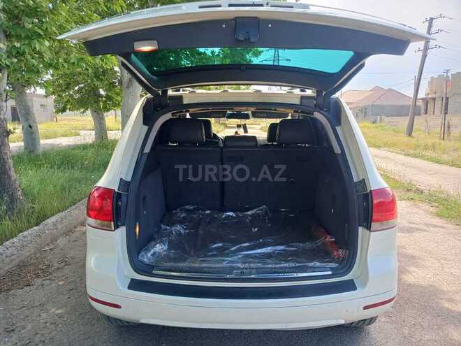 Volkswagen Touareg-3