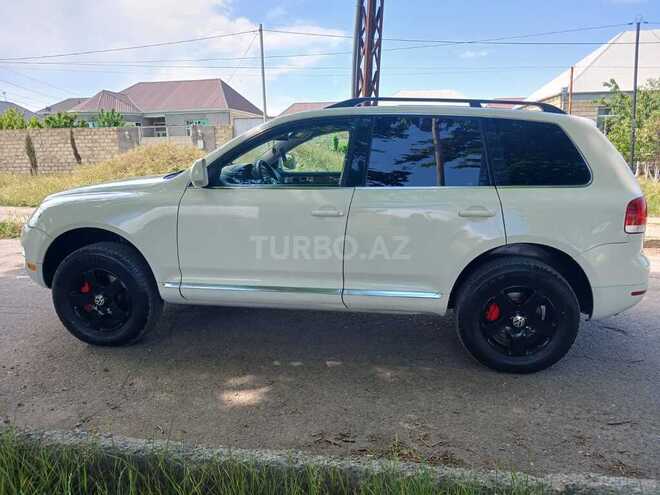 Volkswagen Touareg-2