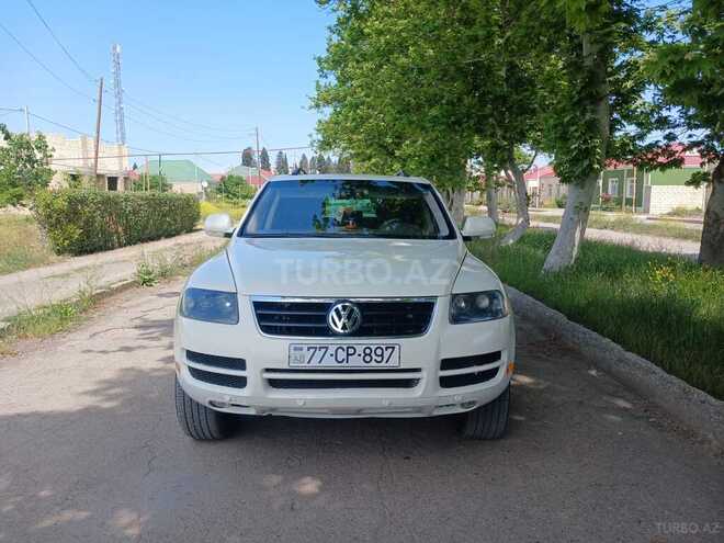 Volkswagen Touareg-1
