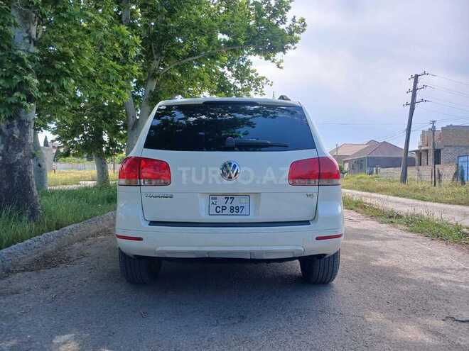 Volkswagen Touareg-12