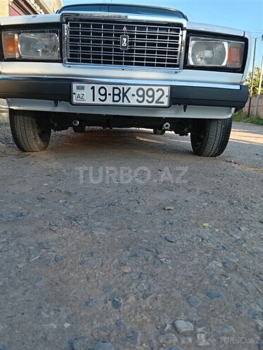 LADA (VAZ) 2107-15