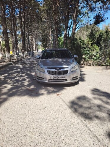 Chevrolet Cruze-1