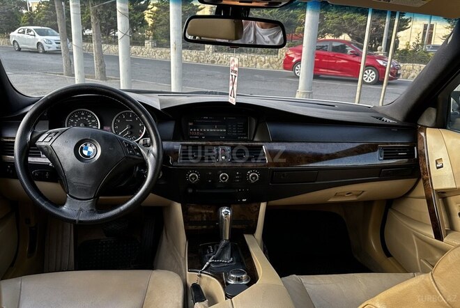 BMW 530-6