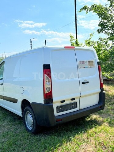Citroen Jumpy-6