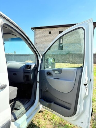 Citroen Jumpy-12