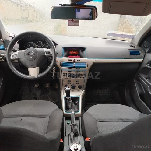 Opel Astra-3