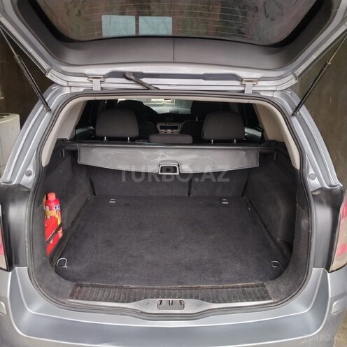 Opel Astra-2