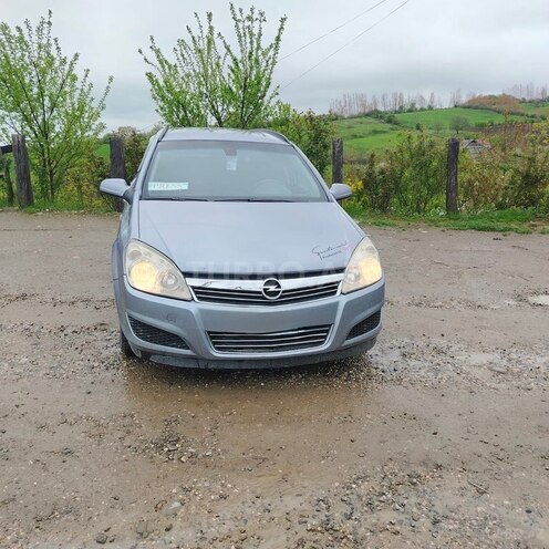 Opel Astra-12