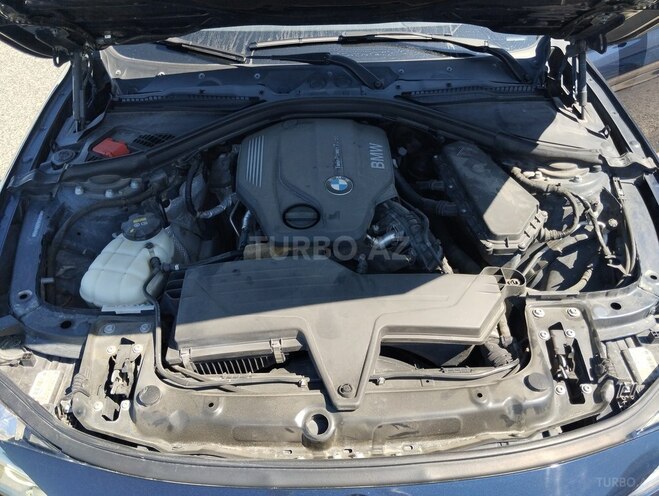 BMW 320d-21