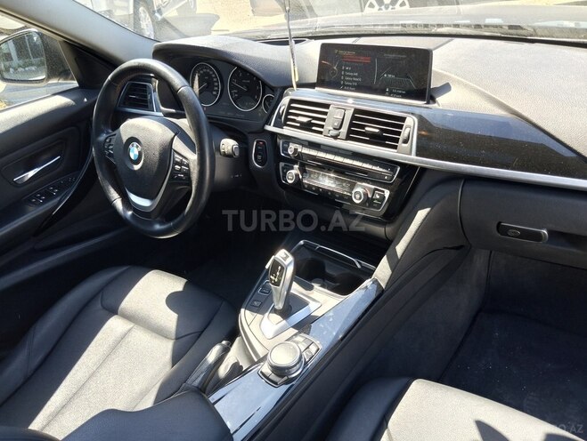 BMW 320d-9