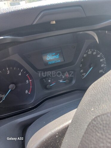 Ford Transit-2
