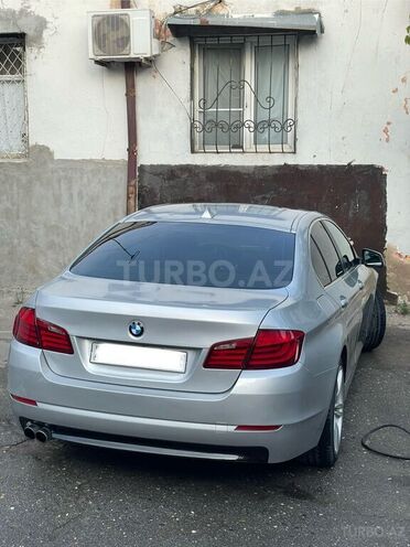 BMW 528-9