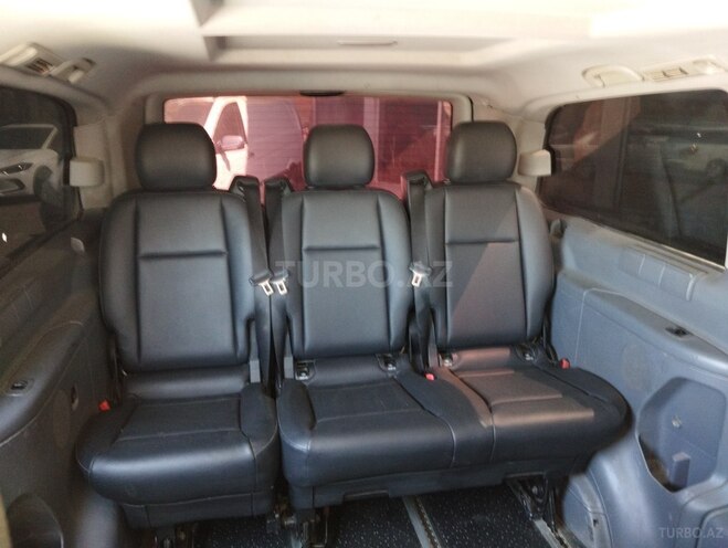Mercedes Vito 115 CDI-11