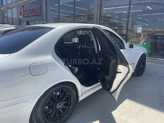 Mercedes E 220-8