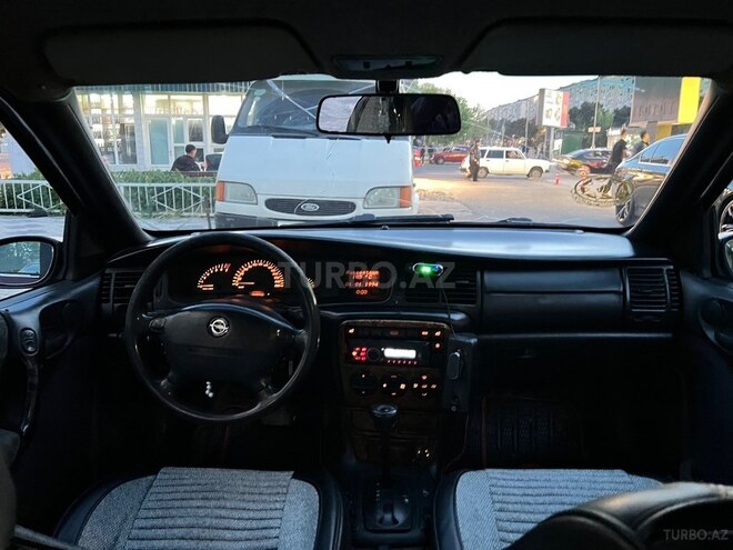 Opel Vectra-7