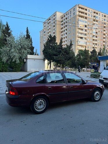 Opel Vectra-6