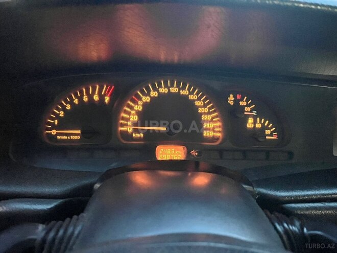 Opel Vectra-3