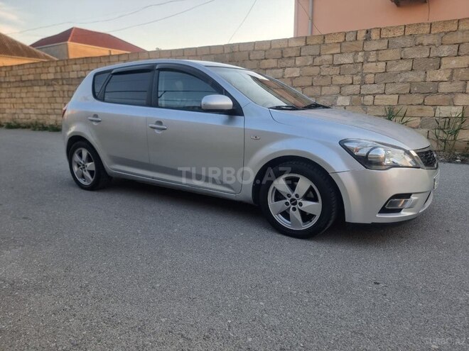 Kia Ceed-7