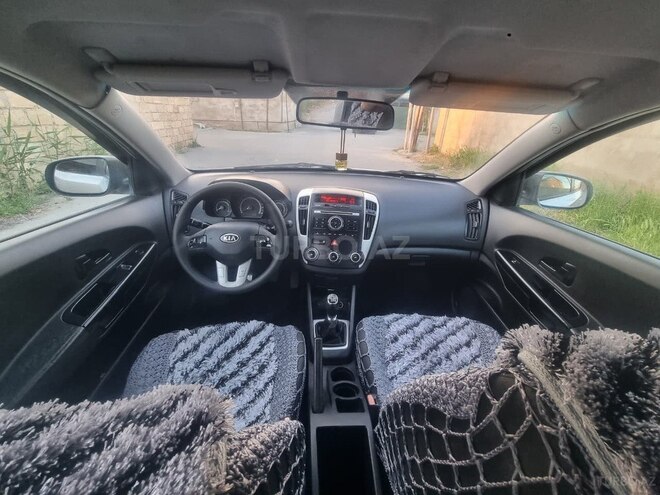 Kia Ceed-13