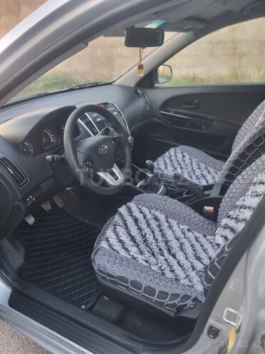 Kia Ceed-14